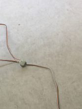 モーターを動かして試している様子